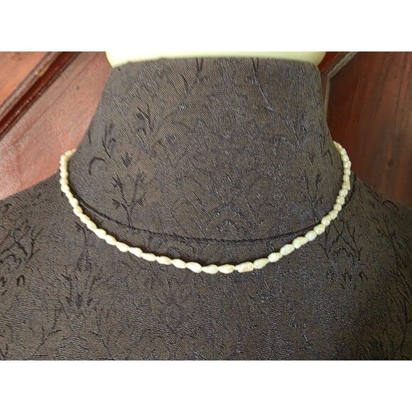 Vintage Freshwater Pearl Necklace With Gold-Tone Clasp - Picture 1 of 5